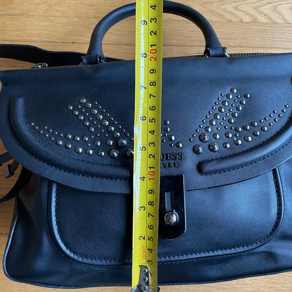 Guess Black Leather Handbag. Great Condition. - Picture 9 of 12